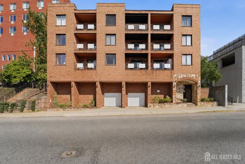 Condo For Sale - 1906 Paterson Plank Road #3D<br/> North Bergen, NJ 07047