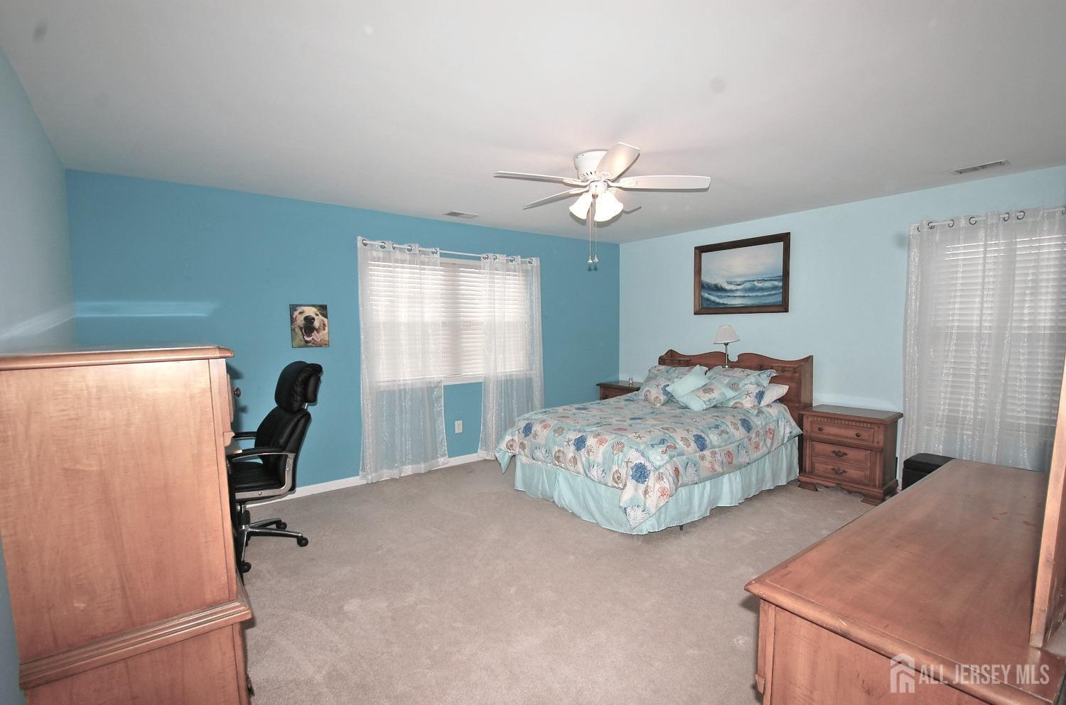 711 Edmunds Avenue, Union Beach, New Jersey image 36