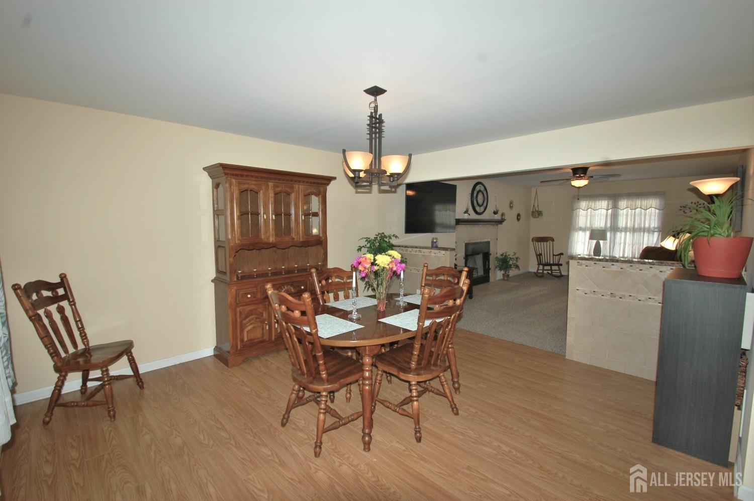 711 Edmunds Avenue, Union Beach, New Jersey image 23