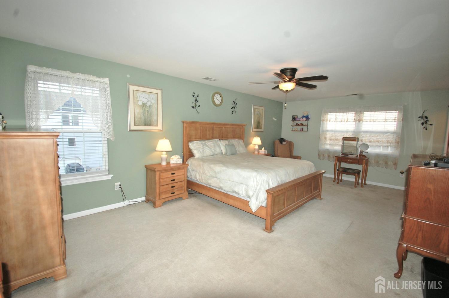 711 Edmunds Avenue, Union Beach, New Jersey image 29
