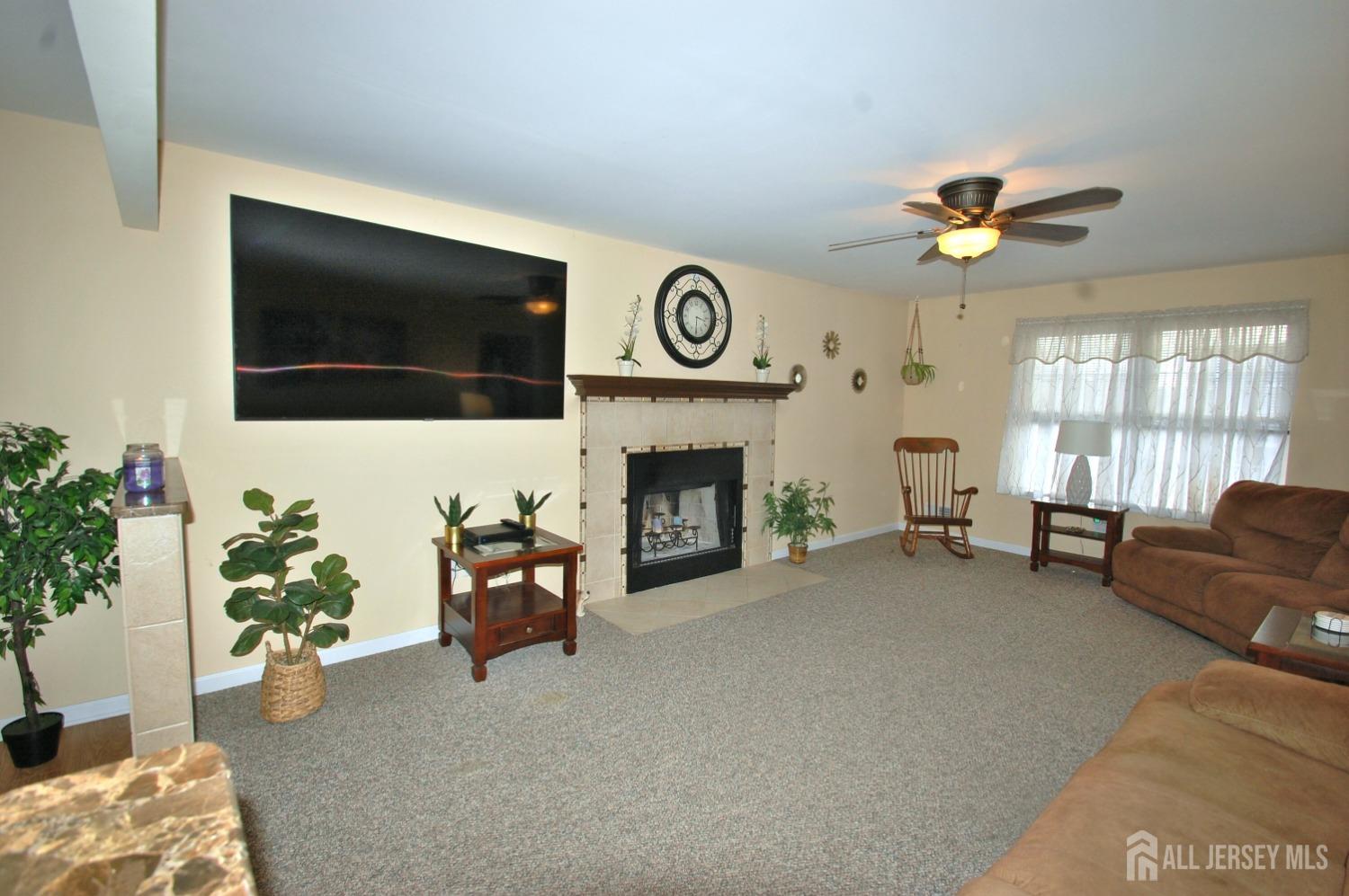 711 Edmunds Avenue, Union Beach, New Jersey image 26