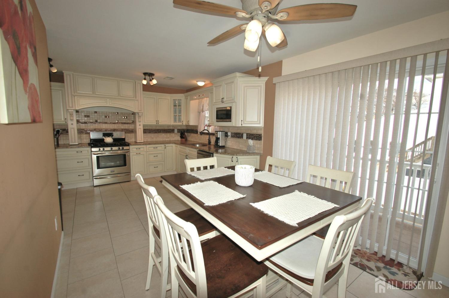 711 Edmunds Avenue, Union Beach, New Jersey image 17
