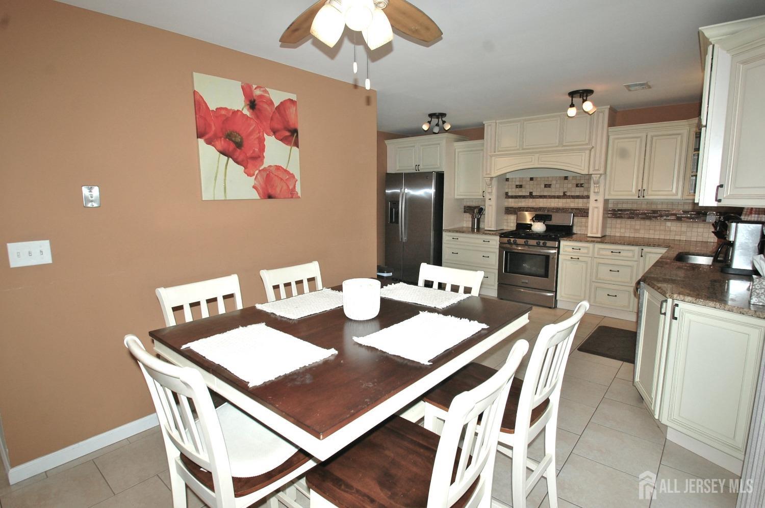 711 Edmunds Avenue, Union Beach, New Jersey image 15