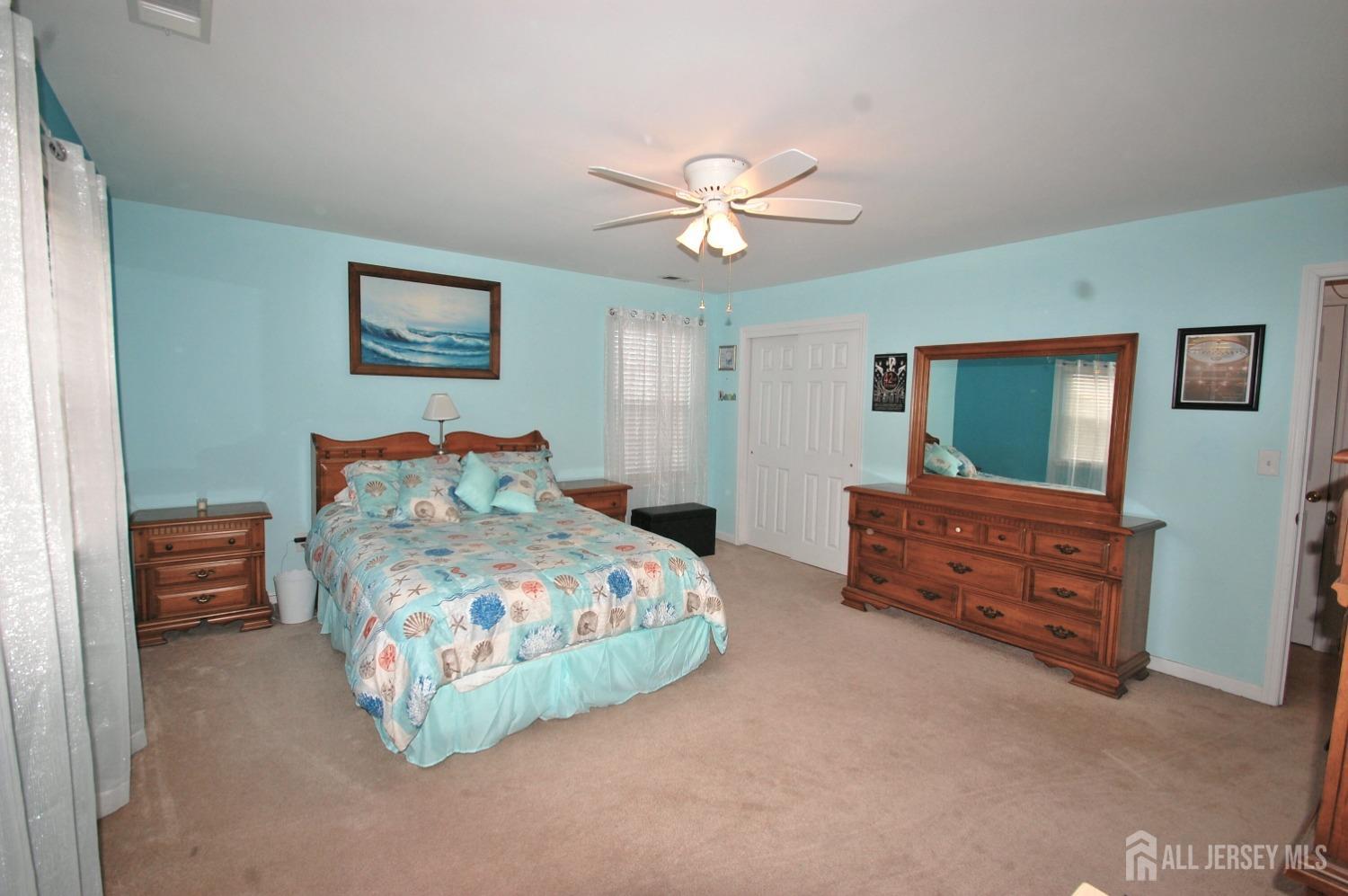 711 Edmunds Avenue, Union Beach, New Jersey image 37