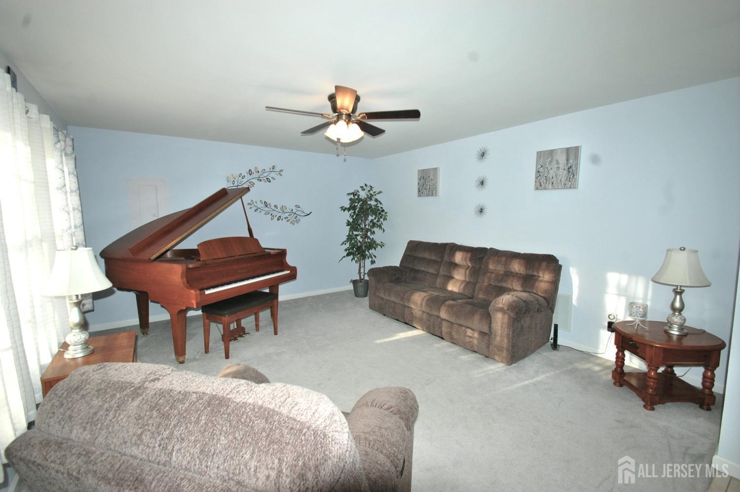 711 Edmunds Avenue, Union Beach, New Jersey image 7