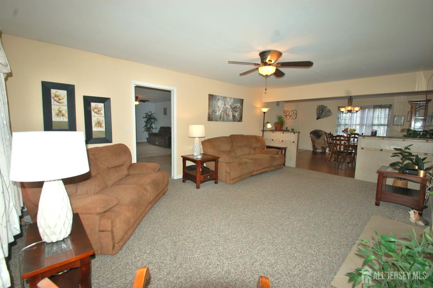 711 Edmunds Avenue, Union Beach, New Jersey image 25
