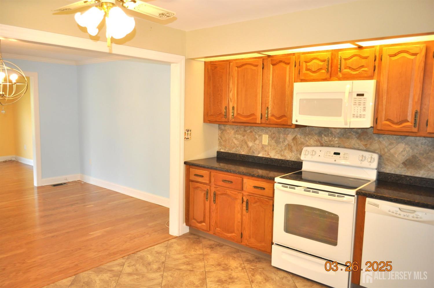 9-B Melborn Drive #9B, Monroe Township, New Jersey image 9