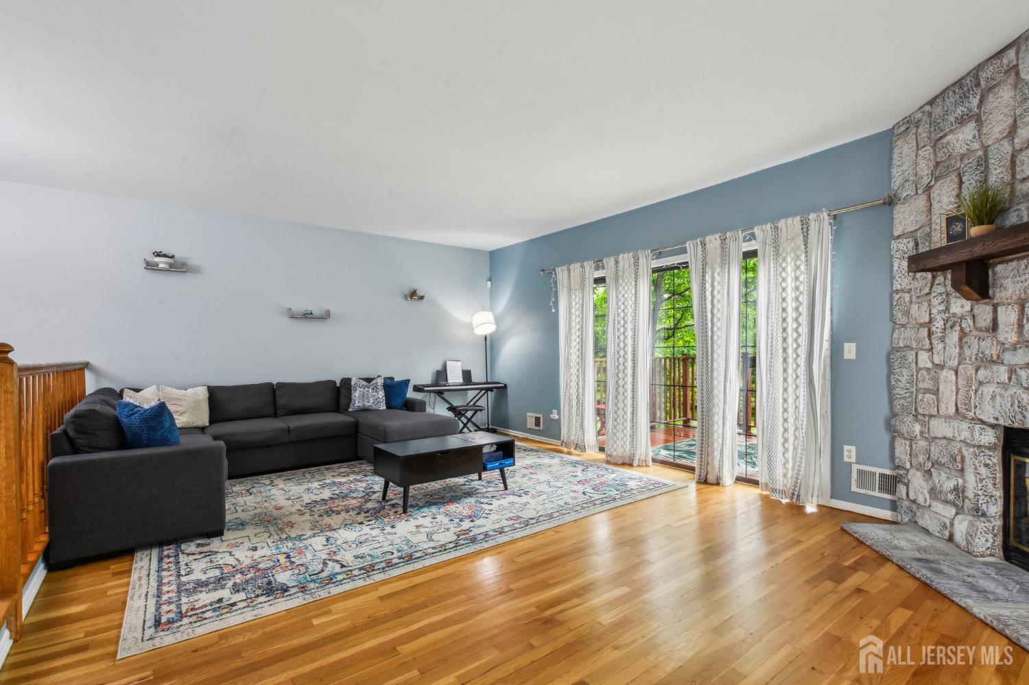 25 Manor Drive, Hillsborough, New Jersey image 2