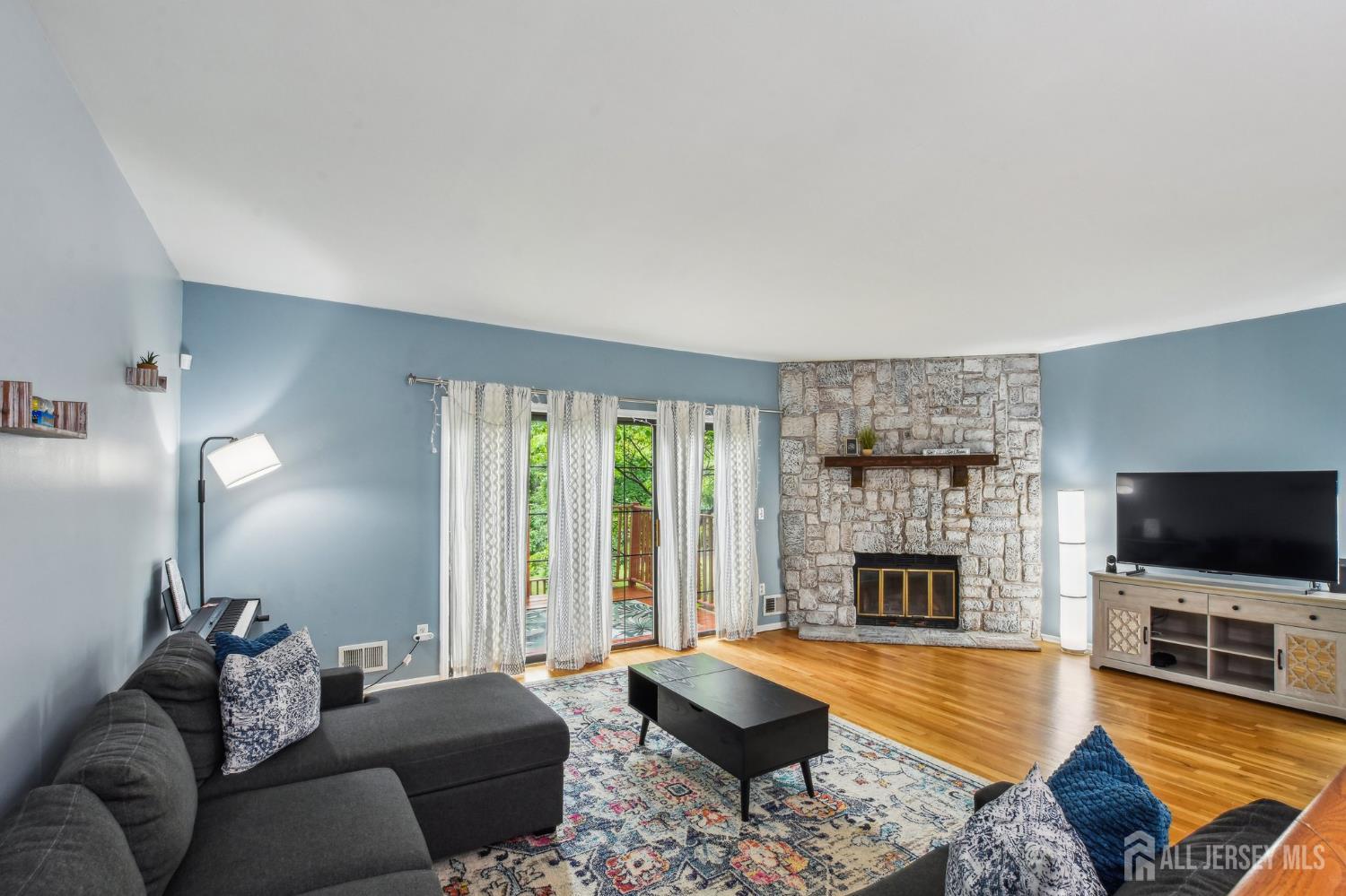 25 Manor Drive, Hillsborough, New Jersey image 6
