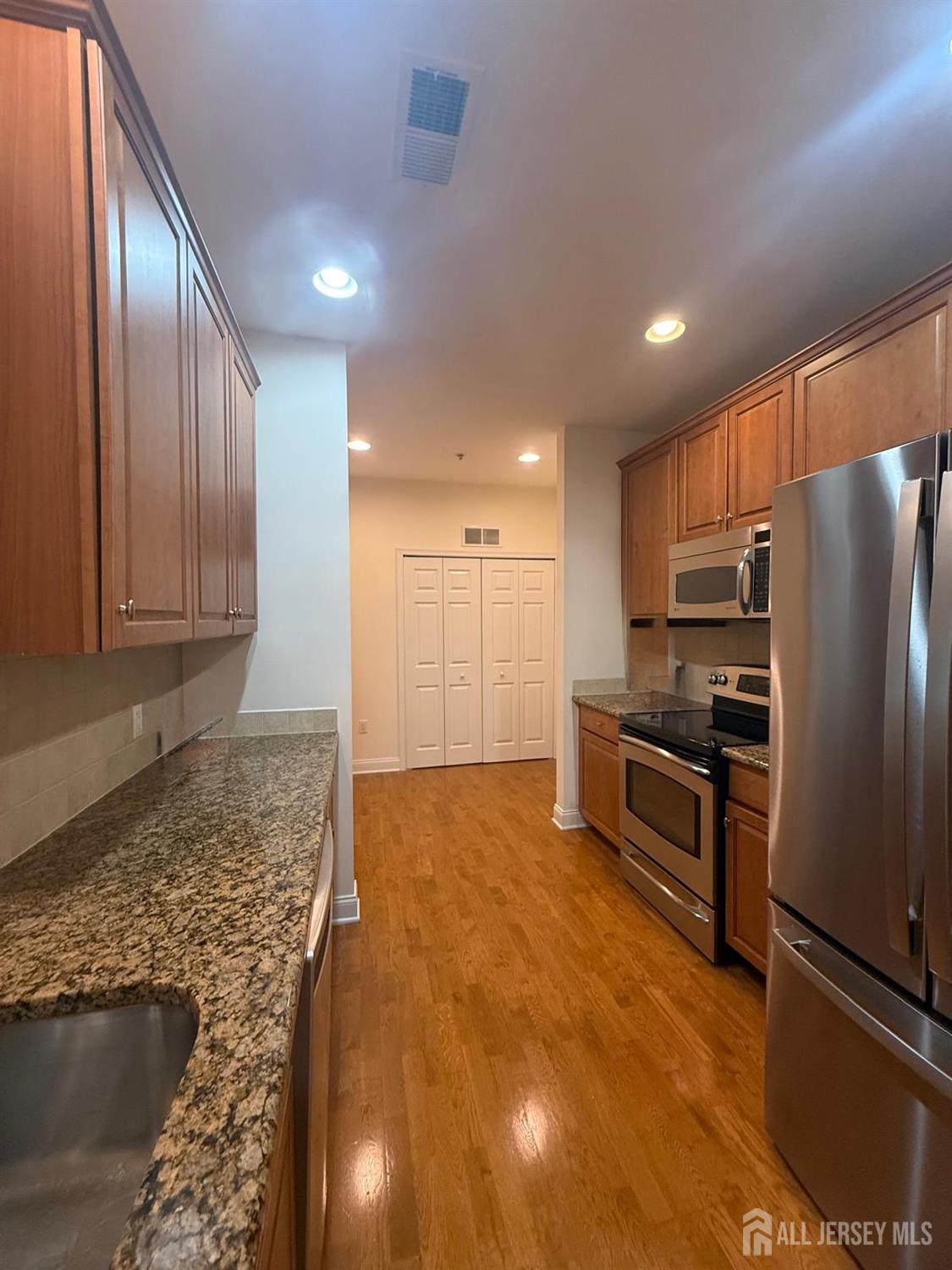 100 Middlesex Boulevard #321, Plainsboro, New Jersey image 12