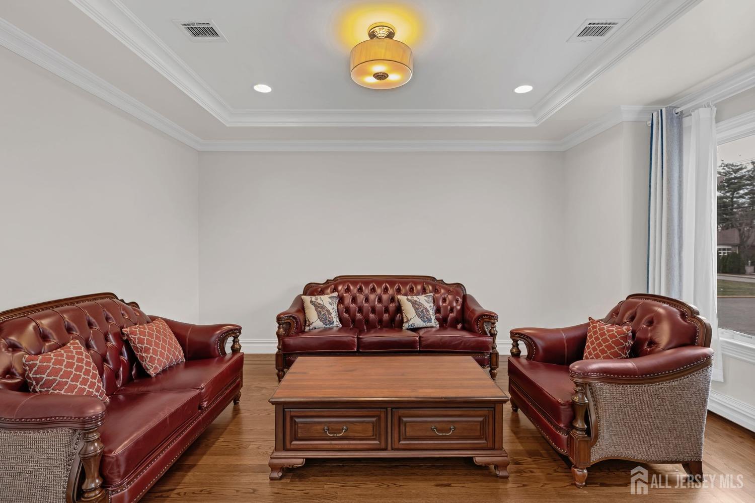 1355 NE Abbott Boulevard, Fort Lee, New Jersey image 8