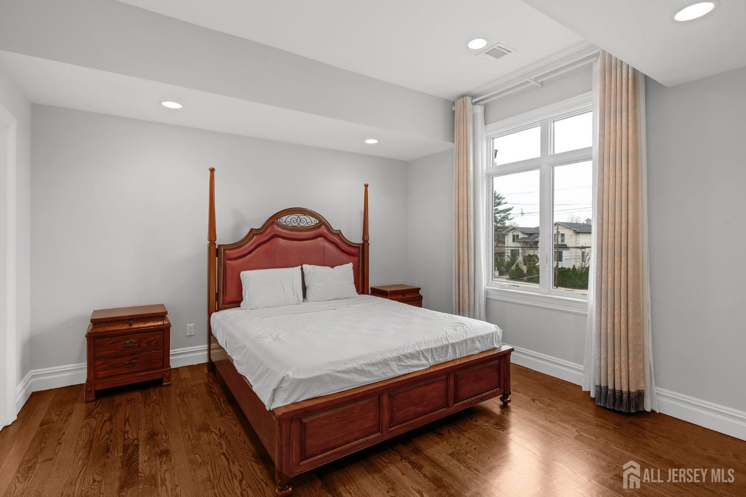1355 NE Abbott Boulevard, Fort Lee, New Jersey image 37