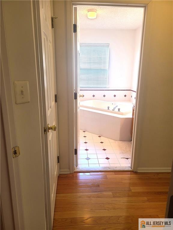 297 Prestwick Way #297, Edison, New Jersey image 21