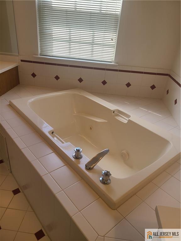 297 Prestwick Way #297, Edison, New Jersey image 22