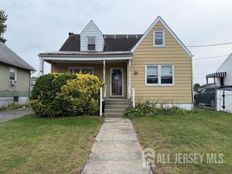 Homes For Sale - 49 Loretta Street<br/> Perth Amboy, NJ 08861
