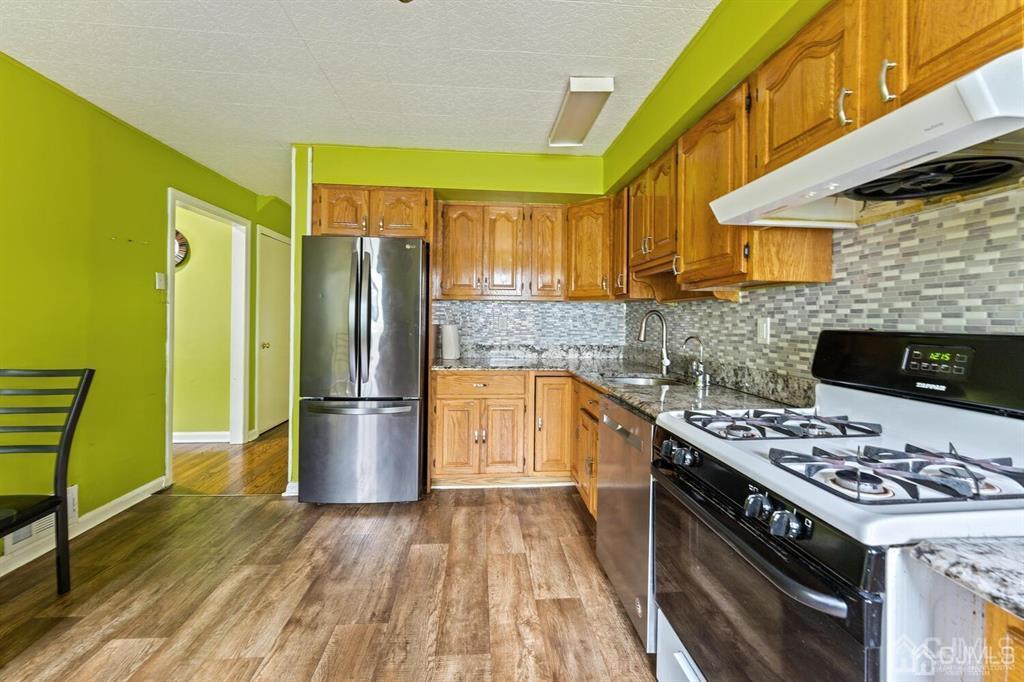 8 Kelly Street, Metuchen, New Jersey image 13