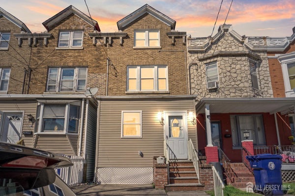 156 LEWIS ST, PERTH AMBOY, NJ 08861 - Image e2766fffceedca52d46c63e146cac81f/945326748
