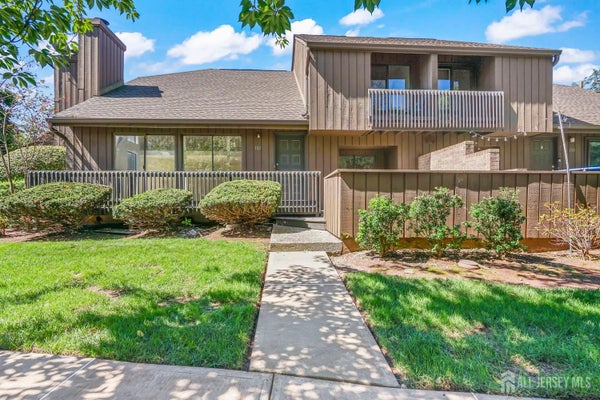 102 KINGSBERRY DR, SOMERSET, NJ 08873 - Image e2bdaf282695fbefe7145ddbb7dd835d/1369805688