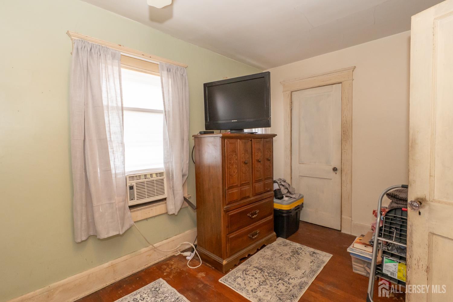108 William Street, South River, New Jersey image 18