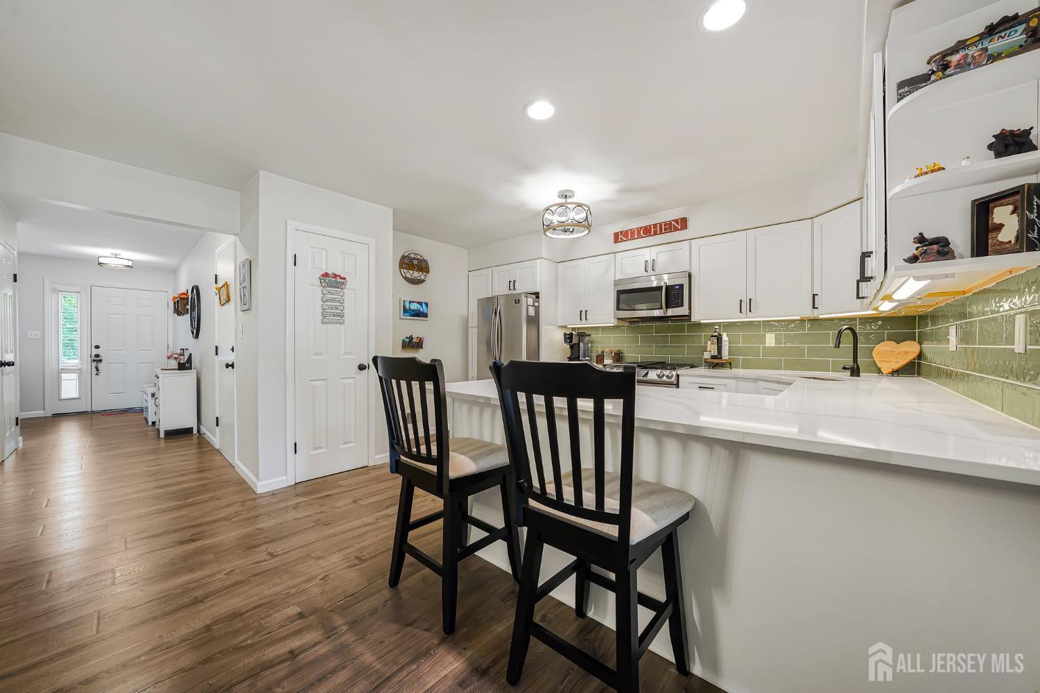 30 Forest Garden Drive, Old Bridge, New Jersey image 7