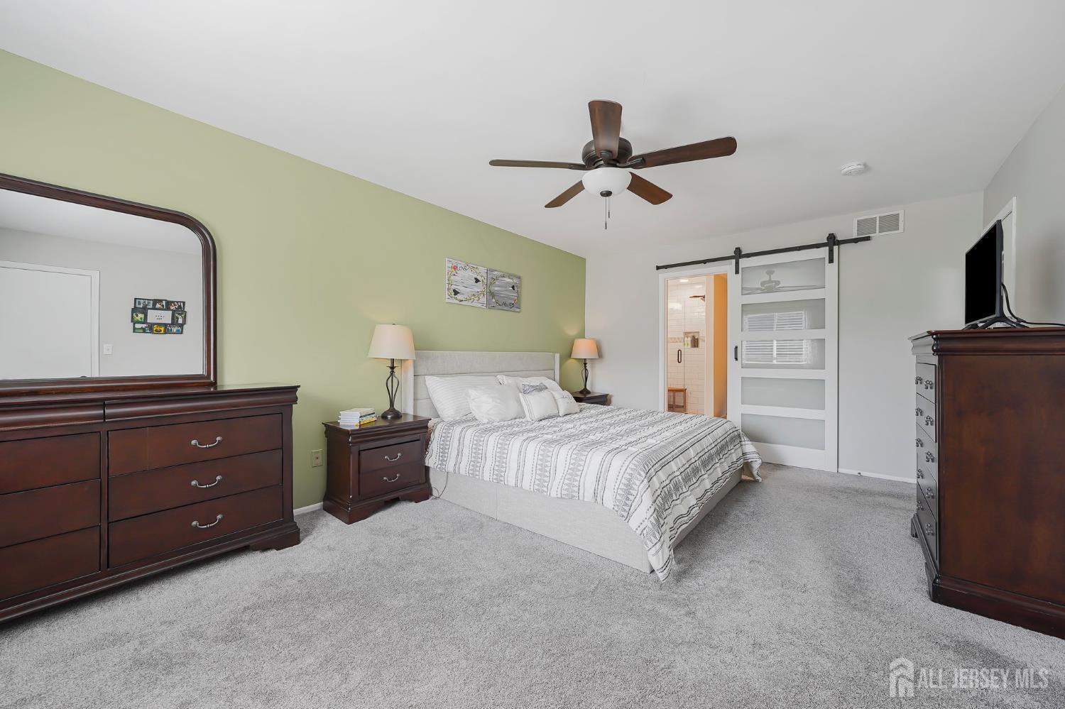 30 Forest Garden Drive, Old Bridge, New Jersey image 12