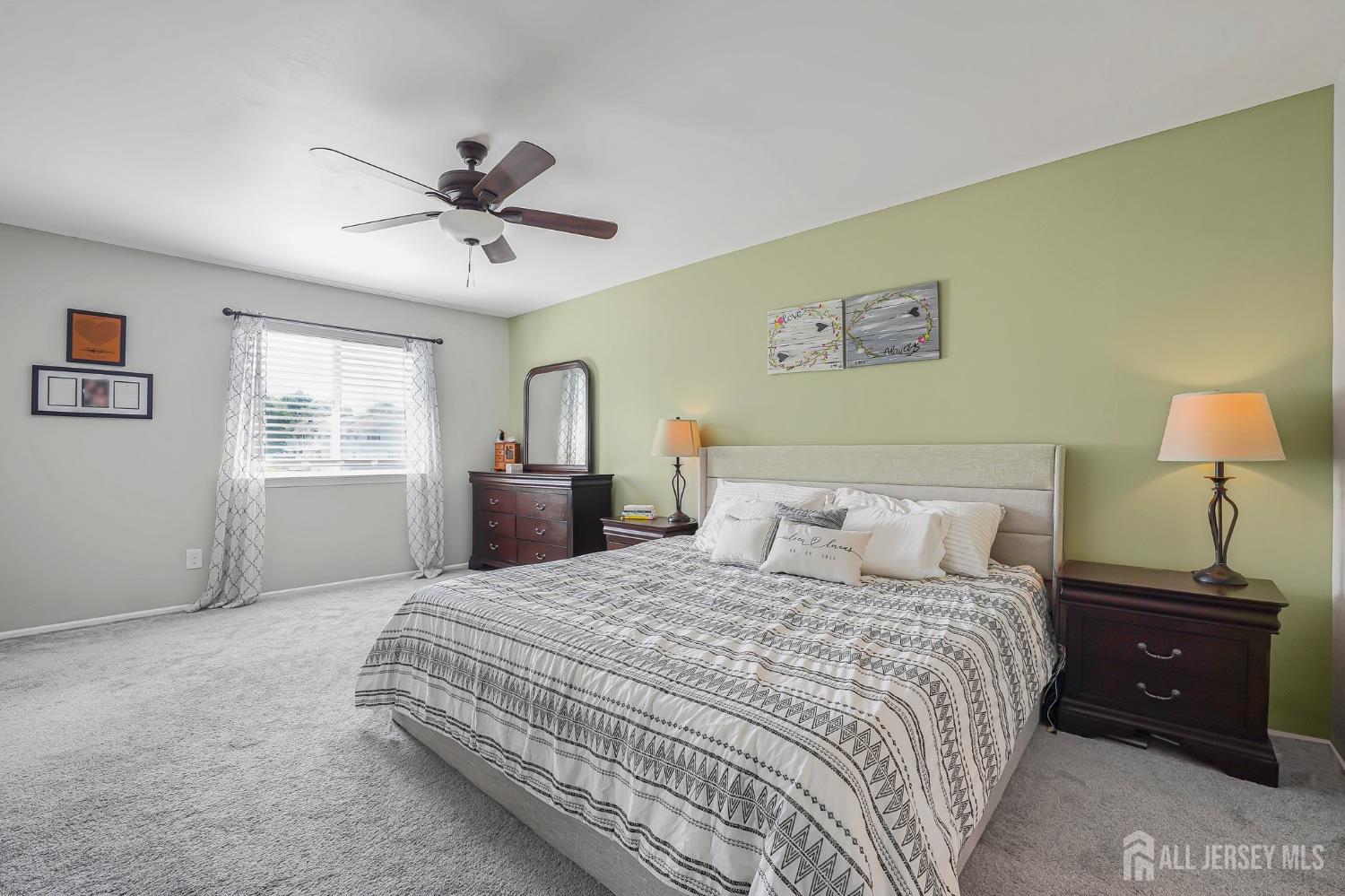 30 Forest Garden Drive, Old Bridge, New Jersey image 11
