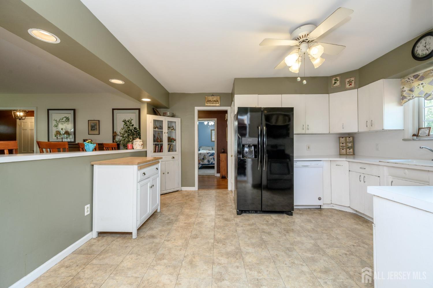 29 Lenox Terrace, West Orange, New Jersey image 15