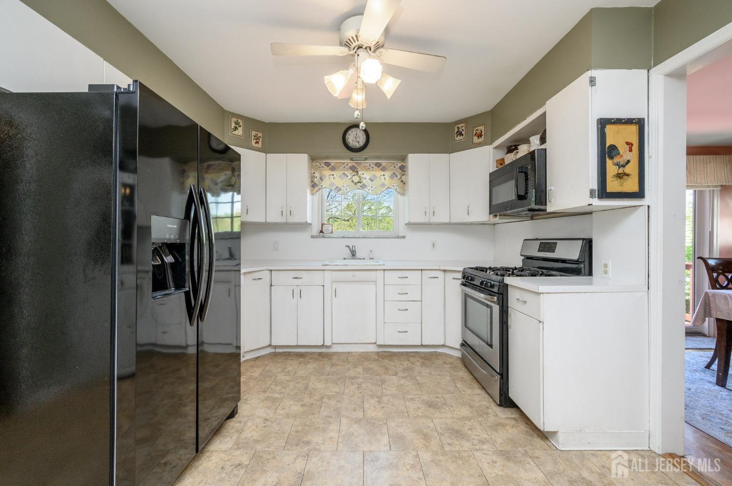 29 Lenox Terrace, West Orange, New Jersey image 13