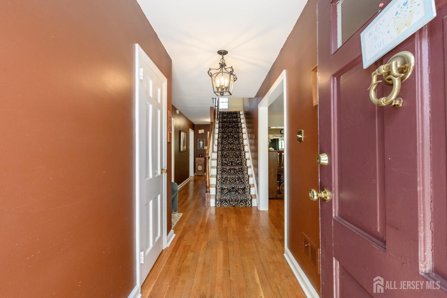 29 Lenox Terrace, West Orange, New Jersey image 3