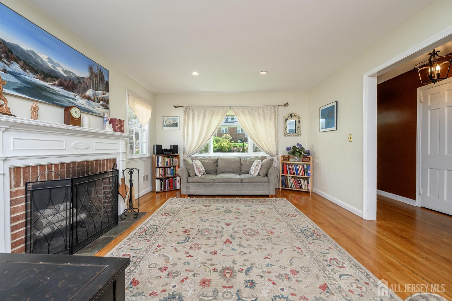 29 Lenox Terrace, West Orange, New Jersey image 5
