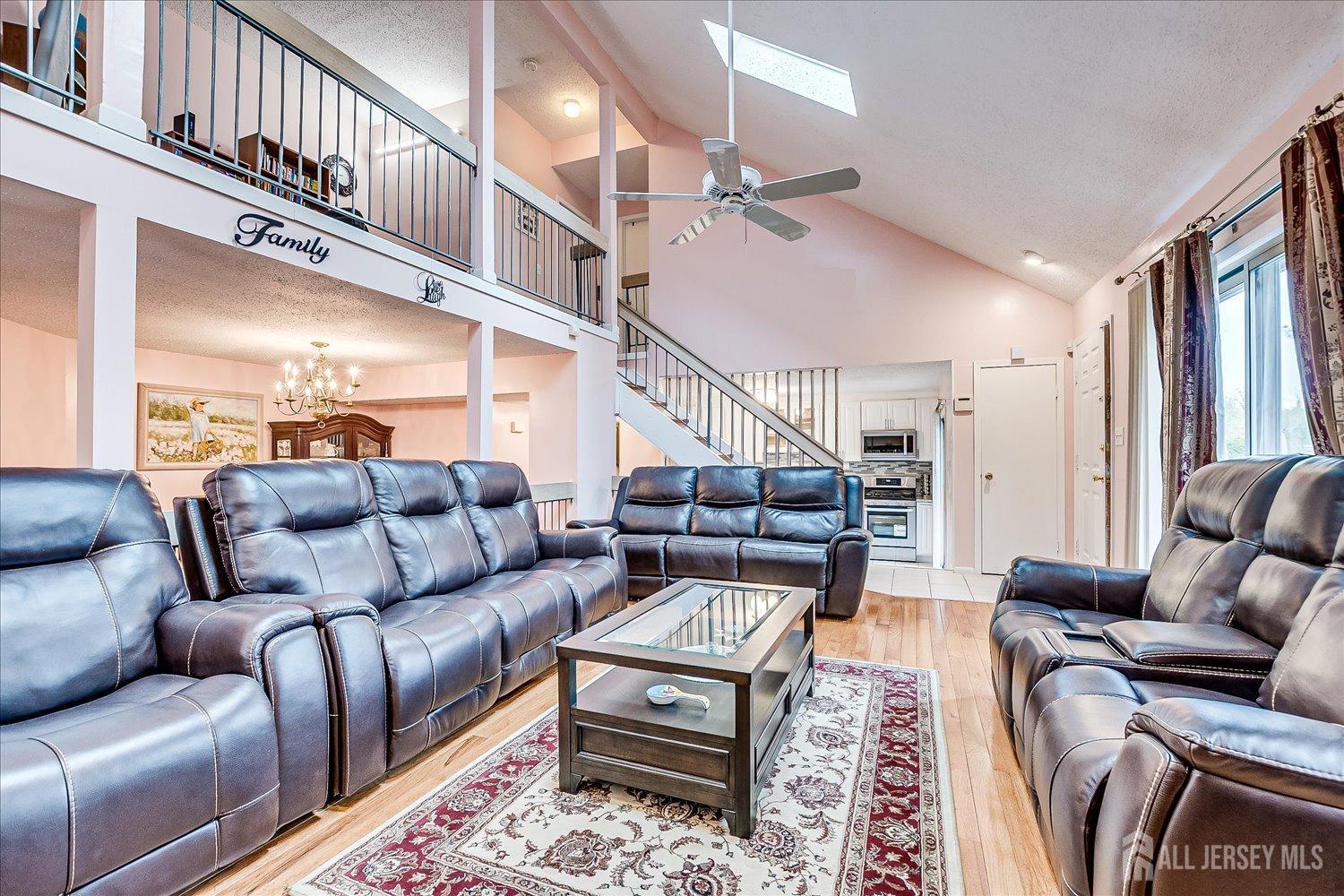 115 Kelly Drive, Edison, New Jersey image 11