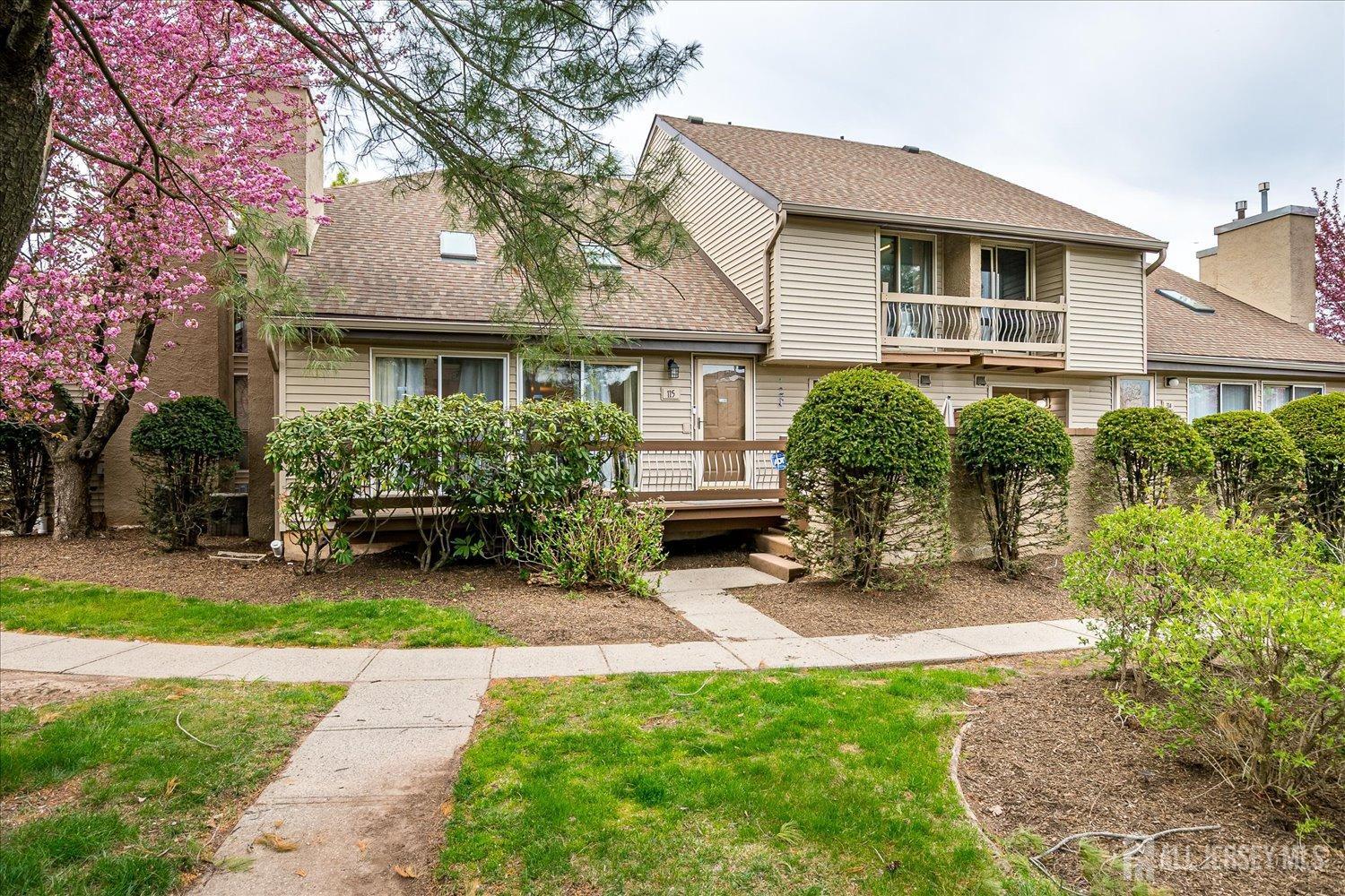 115 Kelly Drive, Edison, New Jersey image 1