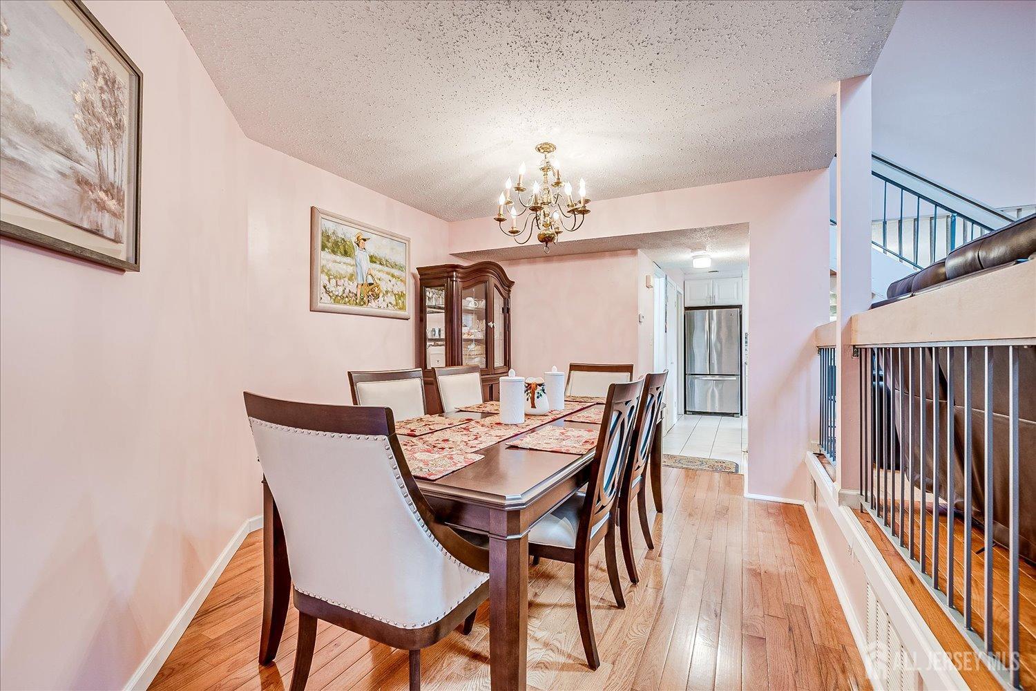 115 Kelly Drive, Edison, New Jersey image 14