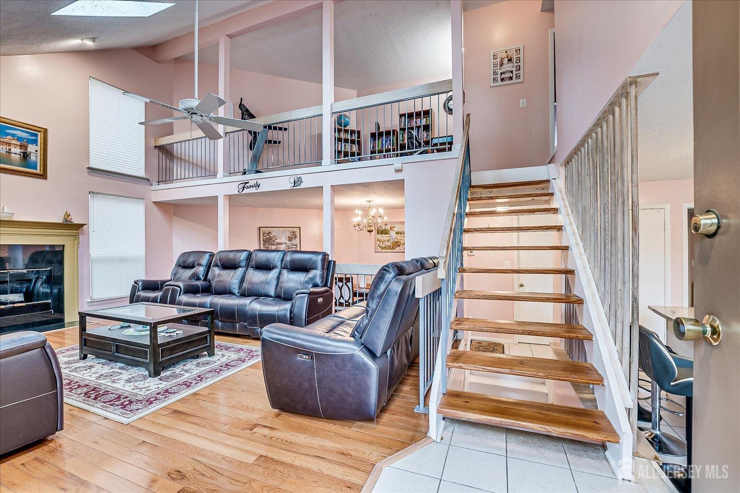 115 Kelly Drive, Edison, New Jersey image 6