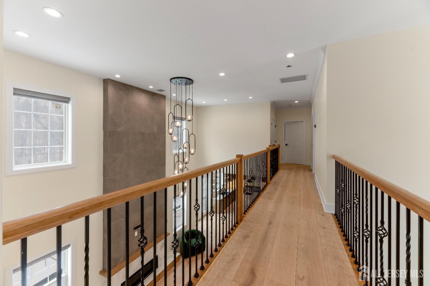 10 Winthrop Court