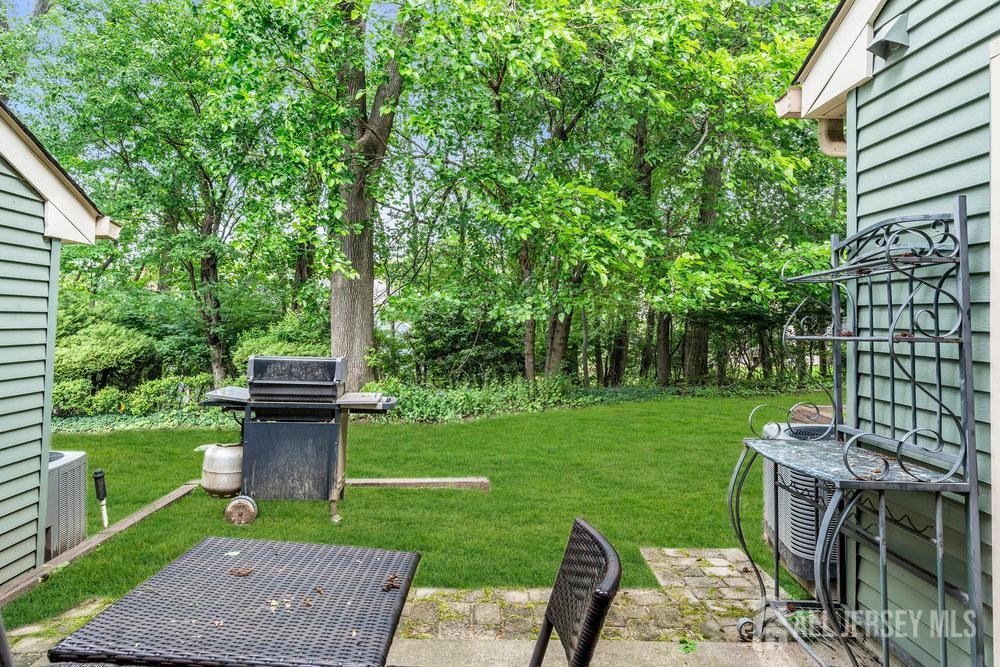 223 Perth Hill Court, Matawan, New Jersey image 29