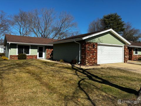 Condo For Sale - 275 Convent Road #275A<br/> Monroe, NJ 08831