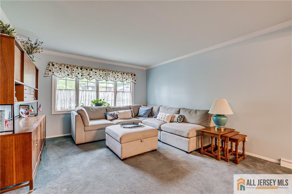 33 Larchmont Road, Edison, New Jersey image 3
