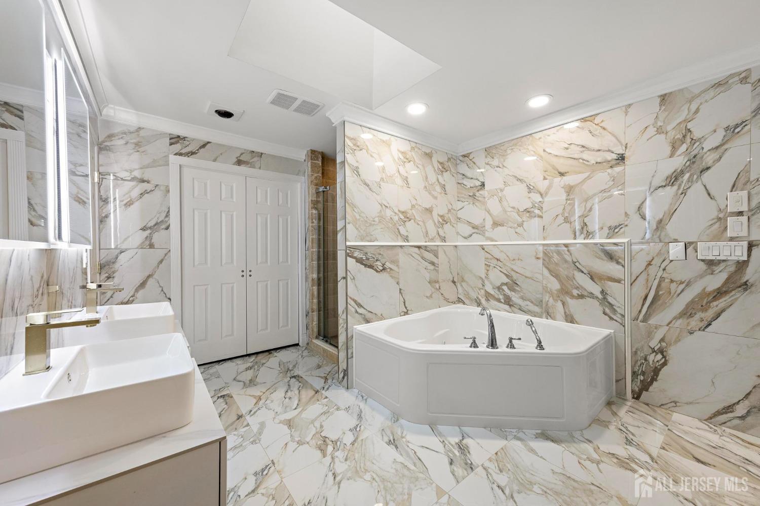 14 Schanck Road, Holmdel, New Jersey image 32