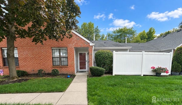 262 WYCOFF WAY W, EAST BRUNSWICK, NJ 08816 - Image e40f01fba3d1faa7c58fdb5a4681cd9f/2140603359