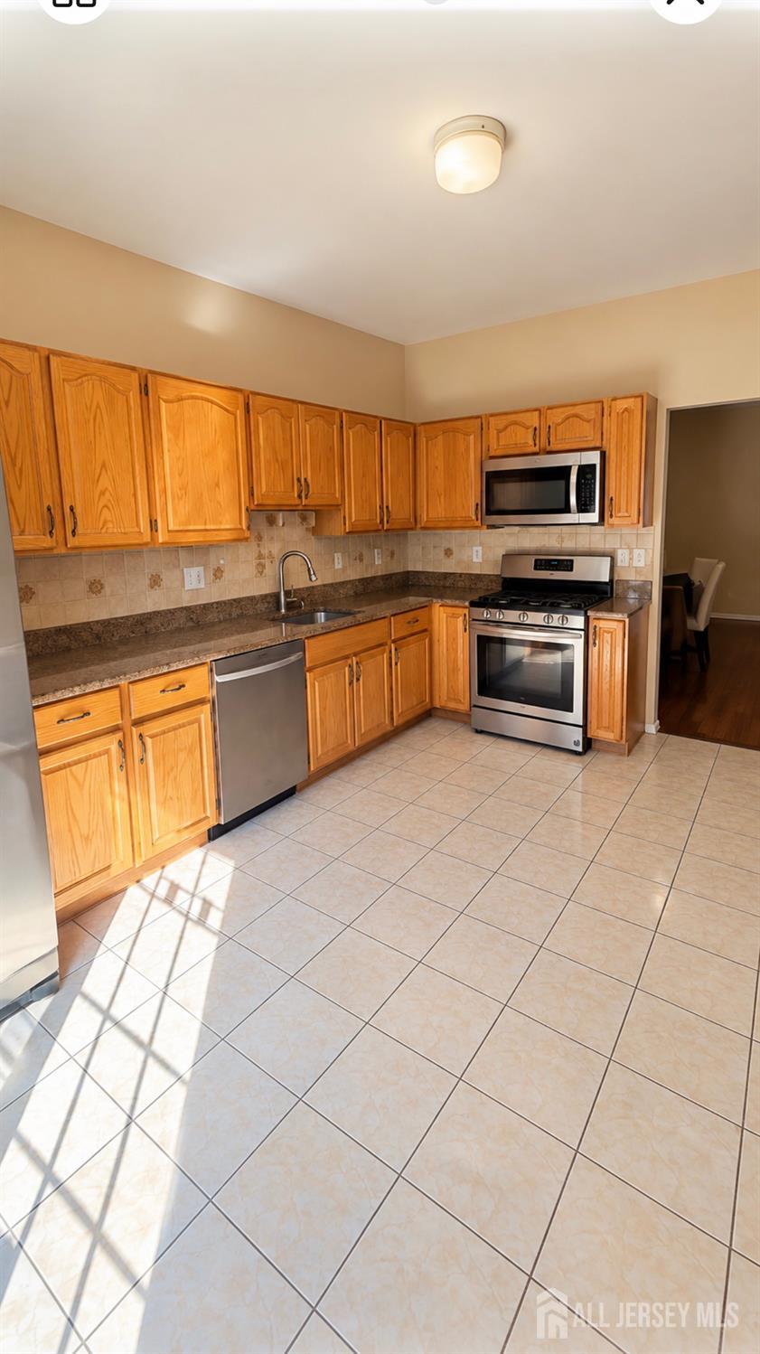 408 Margaret Court