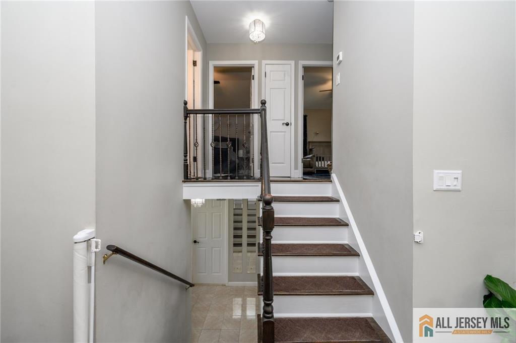 43 Cypress Drive, Colonia, New Jersey image 14