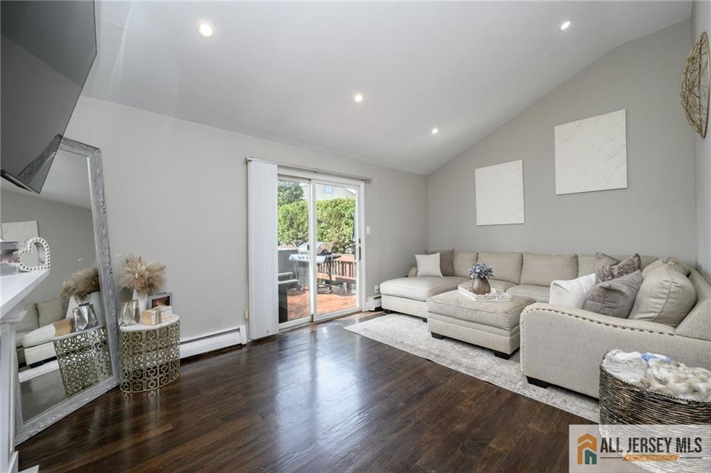 43 Cypress Drive, Colonia, New Jersey image 11