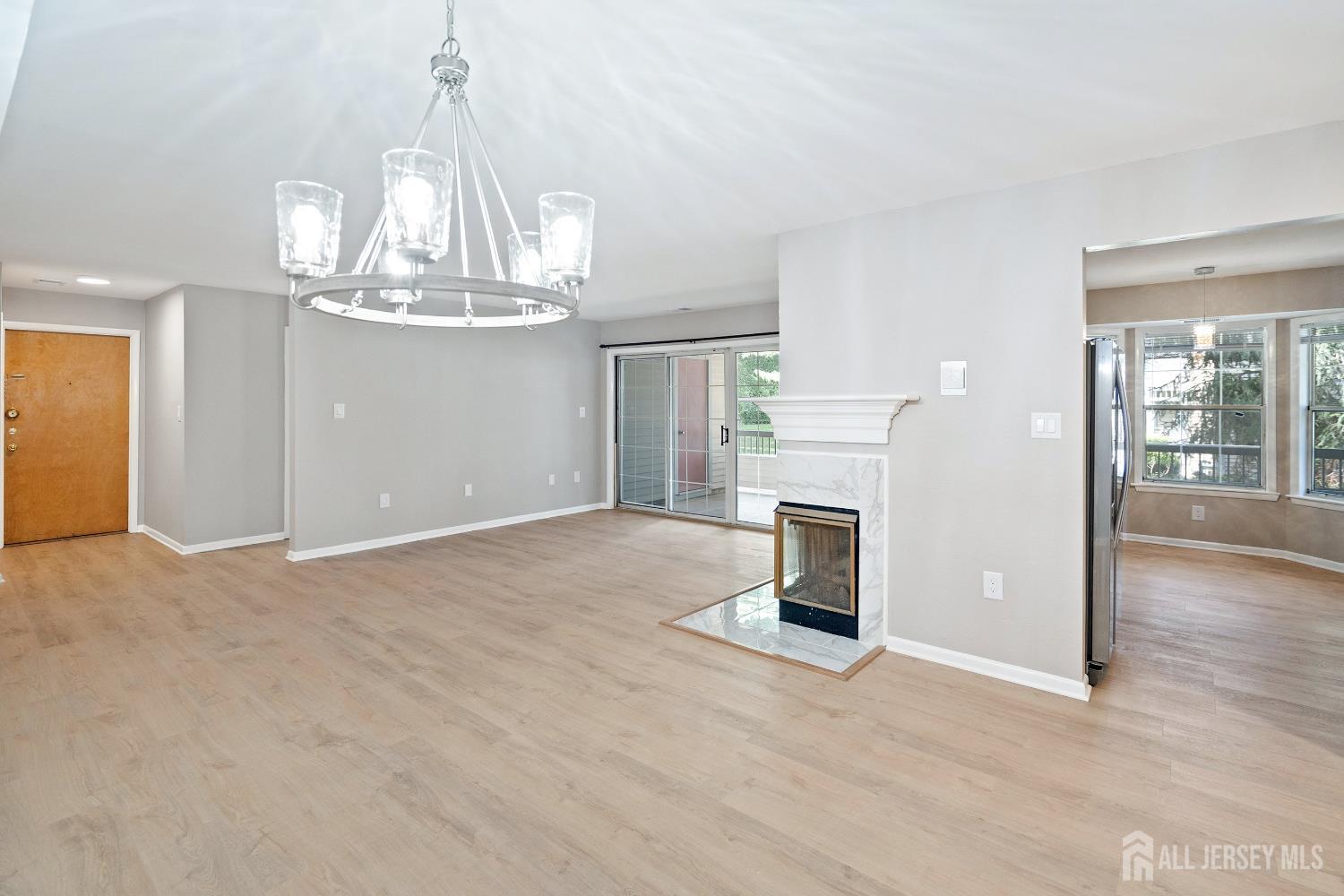 Princeton, New Jersey 08540, United States, 2 Bedrooms Bedrooms, ,2 BathroomsBathrooms,Residential,Active,201536