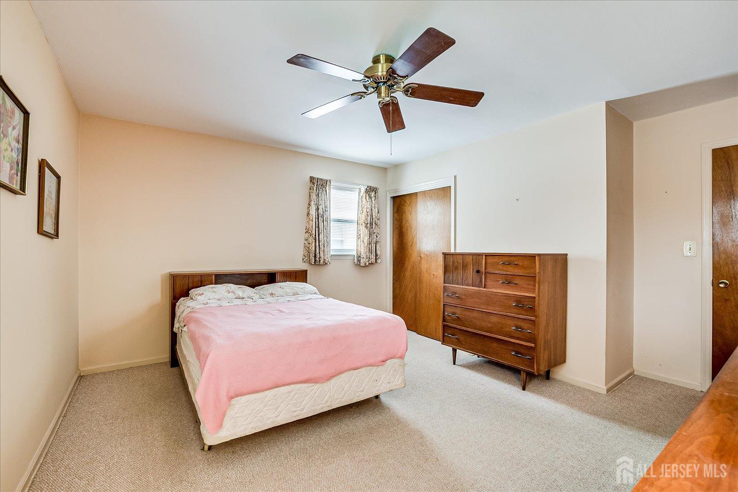 22 Fanning Street, Fords, New Jersey image 9