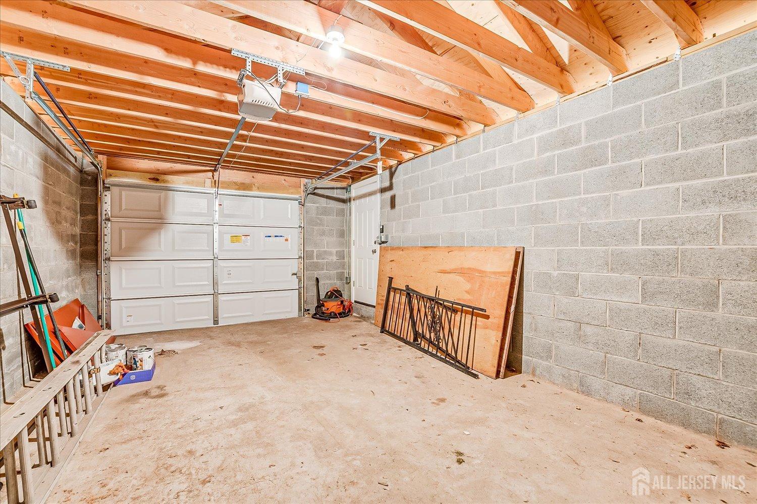 529 Roosevelt Street, Roselle Park, New Jersey image 32