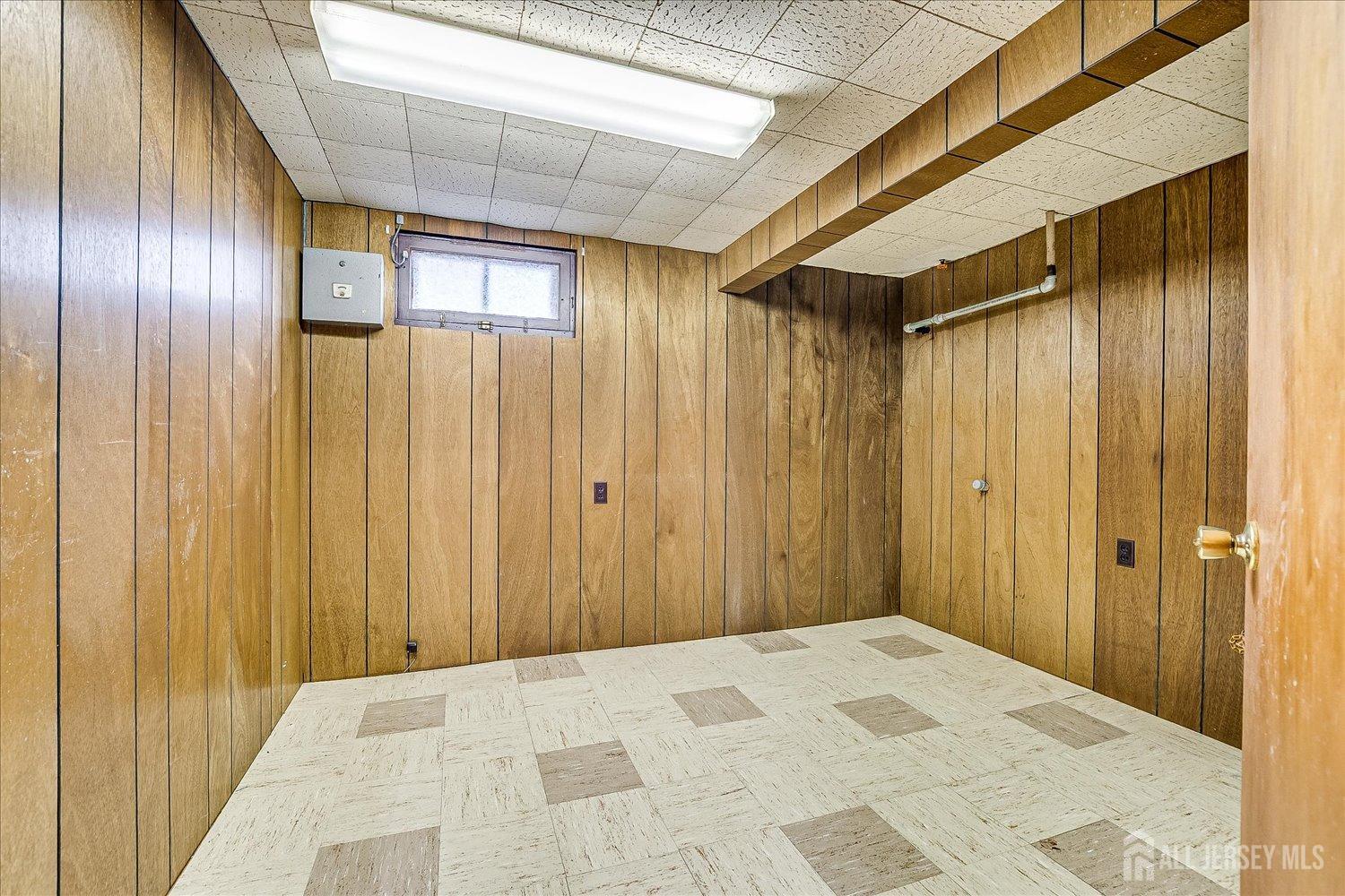 529 Roosevelt Street, Roselle Park, New Jersey image 25