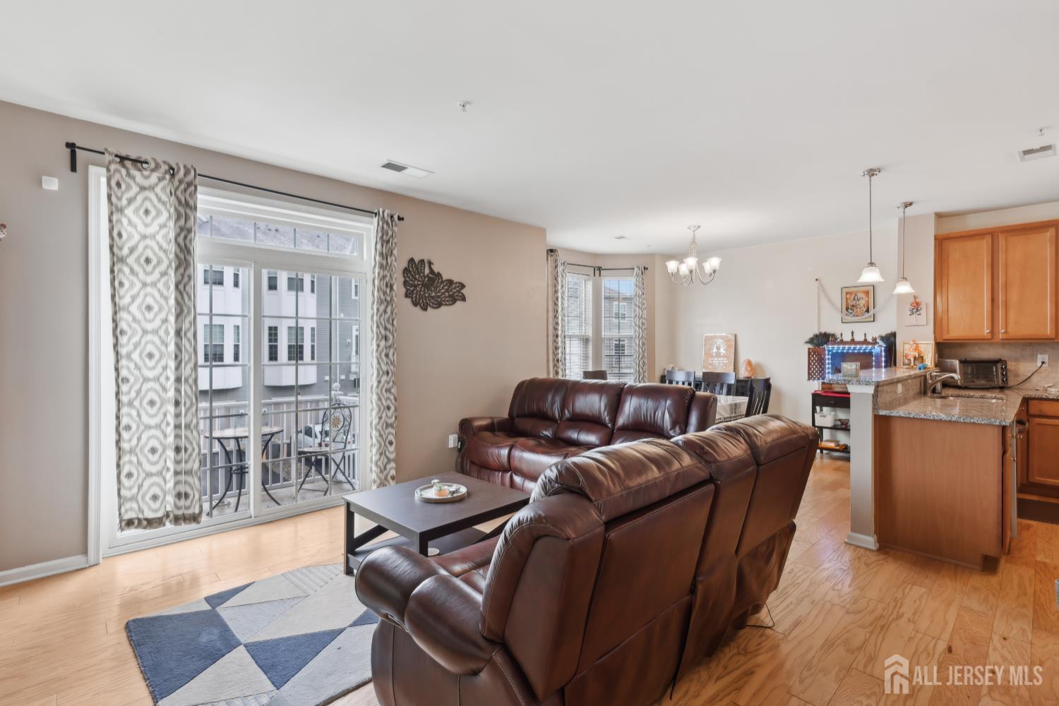 1525 Hudson Circle, Highland Park, New Jersey image 6