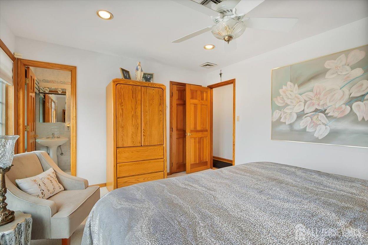 30 Yorkshire Place, Sayreville, New Jersey image 21