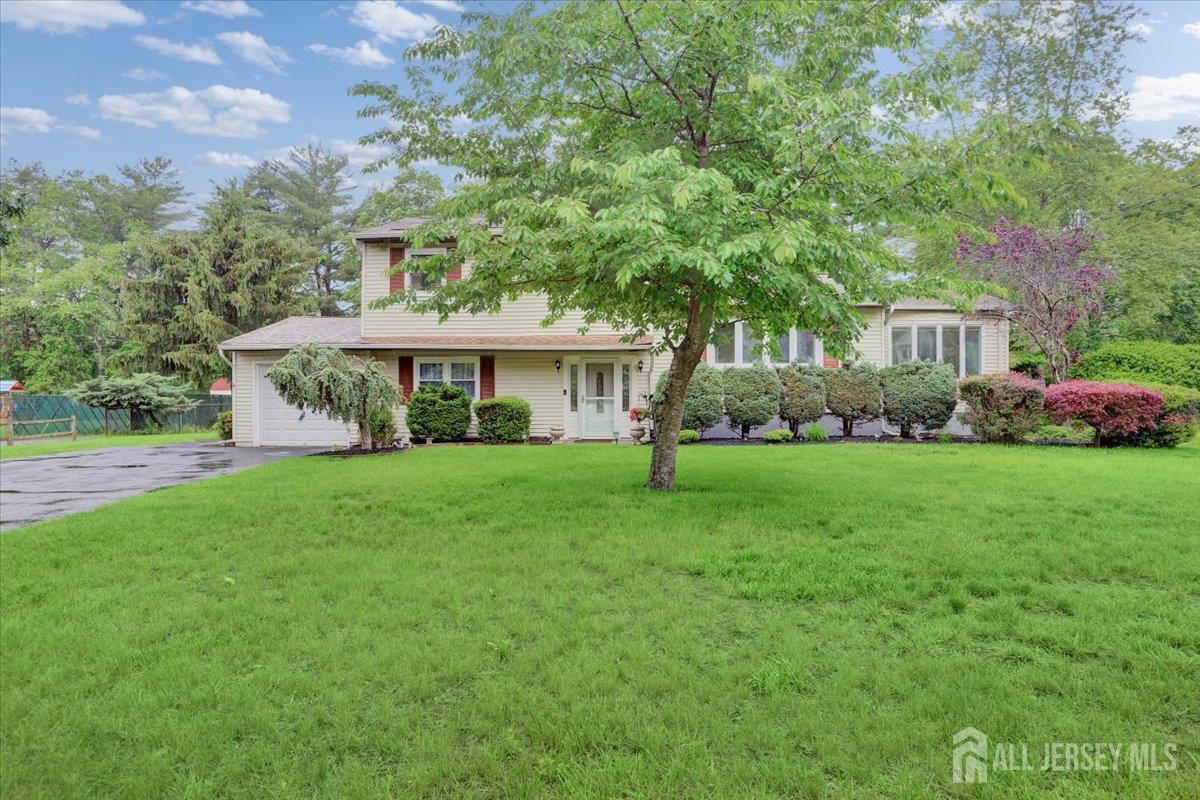 61 Rocky Brook Road, East Windsor, New Jersey image 2
